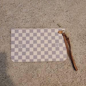 Louis Vuitton Neverfull wristlet pouch in damier azur